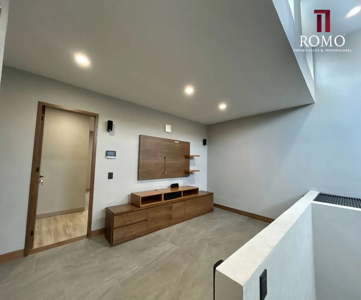 Casa En Venta,Ciudad Bugambilias,Paseo de la Vicuña 2140, Zapopan, Jalisco 45237, 4 Habitaciones,4 Baños,Paseo de la Vicuña,1,pPrlykB Casa En Venta,Ciudad Bugambilias,Paseo de la Vicuña 2140, Zapopan, Jalisco 45237, 4 Habitaciones,4 Baños,Paseo de la Vicuña,1,pPrlykB
