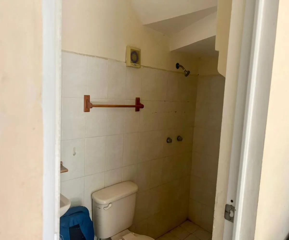 Casa En Venta,Los Molinos,Calle Alcaparra S/N, Zapopan, Jalisco 45200, 3 Habitaciones,2 Baños,Calle Alcaparra,2,pmW4qmO Casa En Venta,Los Molinos,Calle Alcaparra S/N, Zapopan, Jalisco 45200, 3 Habitaciones,2 Baños,Calle Alcaparra,2,pmW4qmO