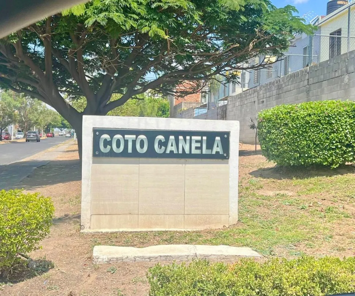 Casa En Venta,Los Molinos,Calle Alcaparra S/N, Zapopan, Jalisco 45200, 3 Habitaciones,2 Baños,Calle Alcaparra,2,pmW4qmO Casa En Venta,Los Molinos,Calle Alcaparra S/N, Zapopan, Jalisco 45200, 3 Habitaciones,2 Baños,Calle Alcaparra,2,pmW4qmO