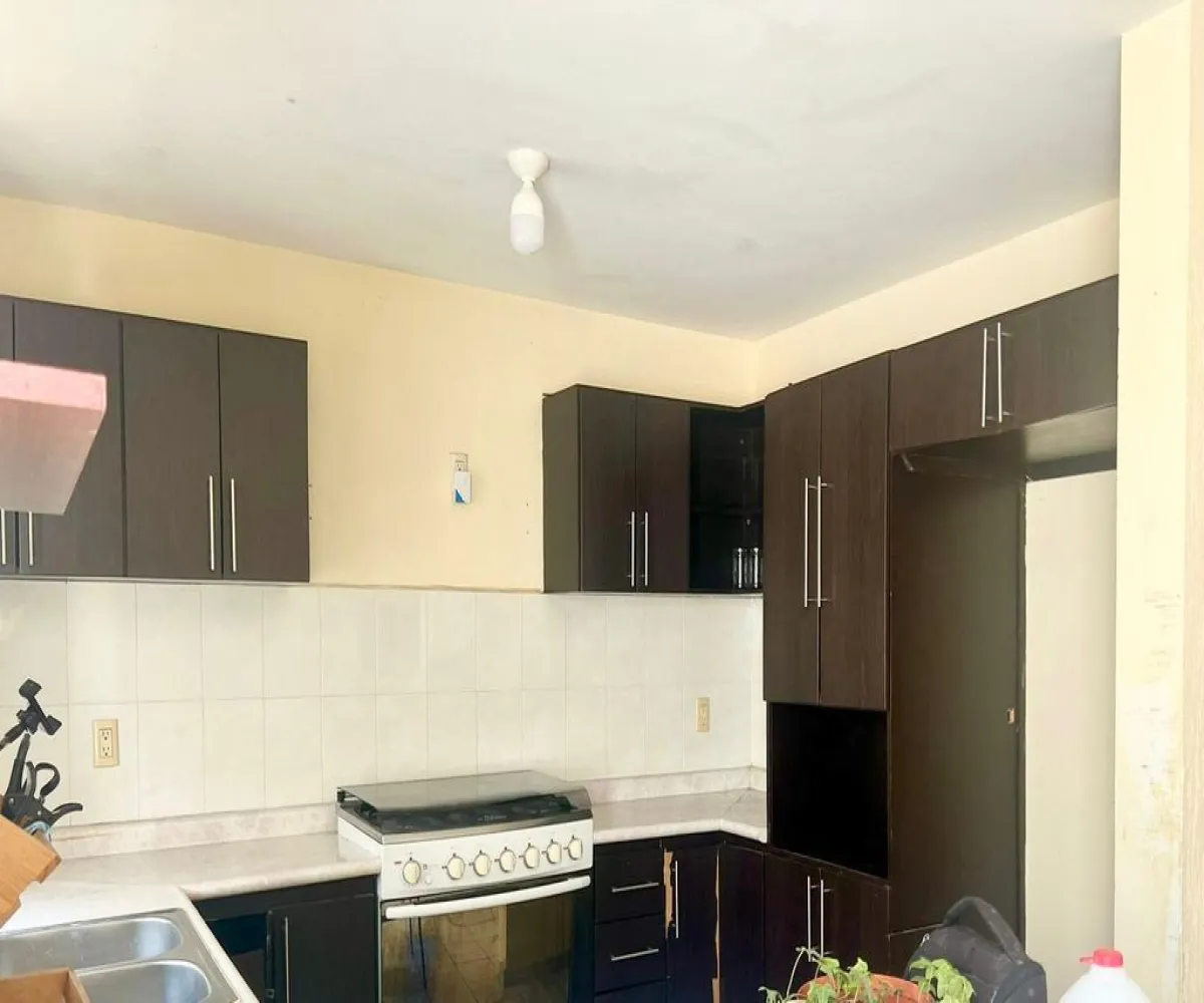 Casa En Venta,Los Molinos,Calle Alcaparra S/N, Zapopan, Jalisco 45200, 3 Habitaciones,2 Baños,Calle Alcaparra,2,pmW4qmO Casa En Venta,Los Molinos,Calle Alcaparra S/N, Zapopan, Jalisco 45200, 3 Habitaciones,2 Baños,Calle Alcaparra,2,pmW4qmO