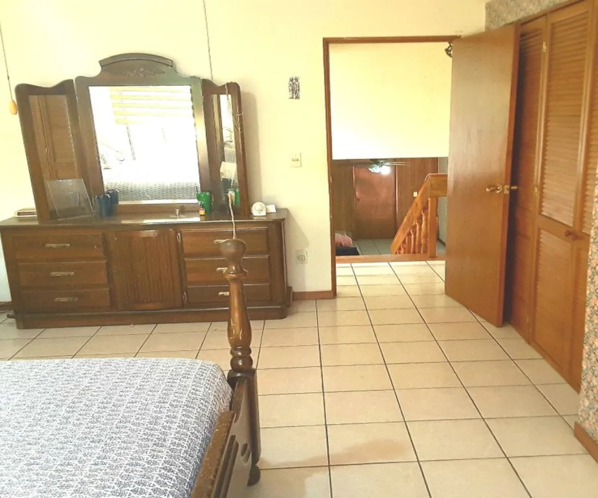 Casa En Venta,Villa Universitaria,Avenida Pablo Neruda 4178, Zapopan, Jalisco 45110, 3 Habitaciones,3 Baños,Avenida Pablo Neruda,1,pqjxjrt Casa En Venta,Villa Universitaria,Avenida Pablo Neruda 4178, Zapopan, Jalisco 45110, 3 Habitaciones,3 Baños,Avenida Pablo Neruda,1,pqjxjrt