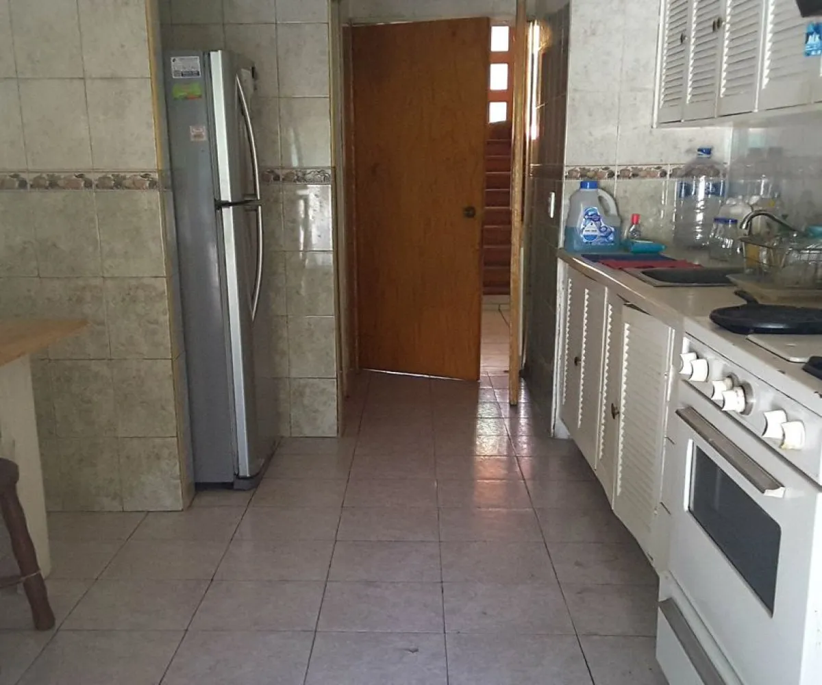 Casa En Venta,Villa Universitaria,Avenida Pablo Neruda 4178, Zapopan, Jalisco 45110, 3 Habitaciones,3 Baños,Avenida Pablo Neruda,1,pqjxjrt Casa En Venta,Villa Universitaria,Avenida Pablo Neruda 4178, Zapopan, Jalisco 45110, 3 Habitaciones,3 Baños,Avenida Pablo Neruda,1,pqjxjrt