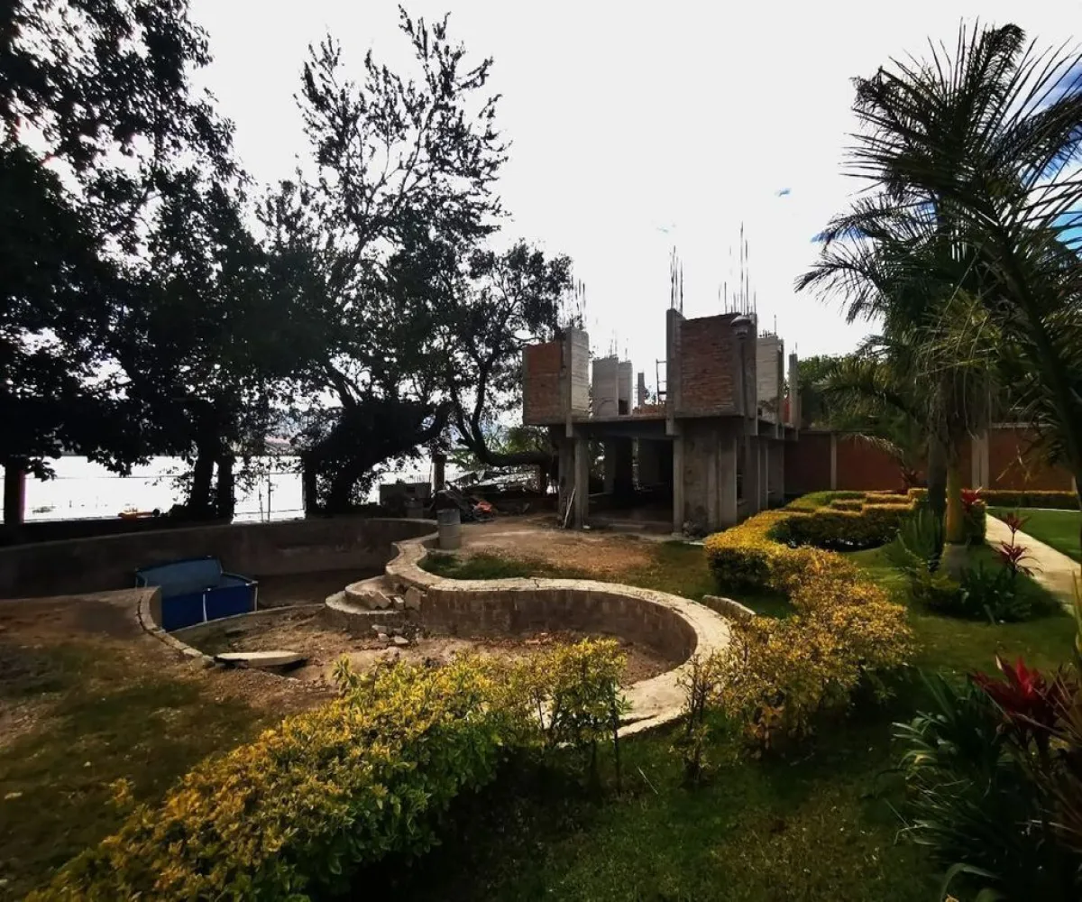 Casa En Venta,Cajititlan,Calle Madero 400, Tlajomulco de Zúñiga, Jalisco 45670, 3 Habitaciones,2 Baños,Calle Madero,1,pjEDKbd Casa En Venta,Cajititlan,Calle Madero 400, Tlajomulco de Zúñiga, Jalisco 45670, 3 Habitaciones,2 Baños,Calle Madero,1,pjEDKbd