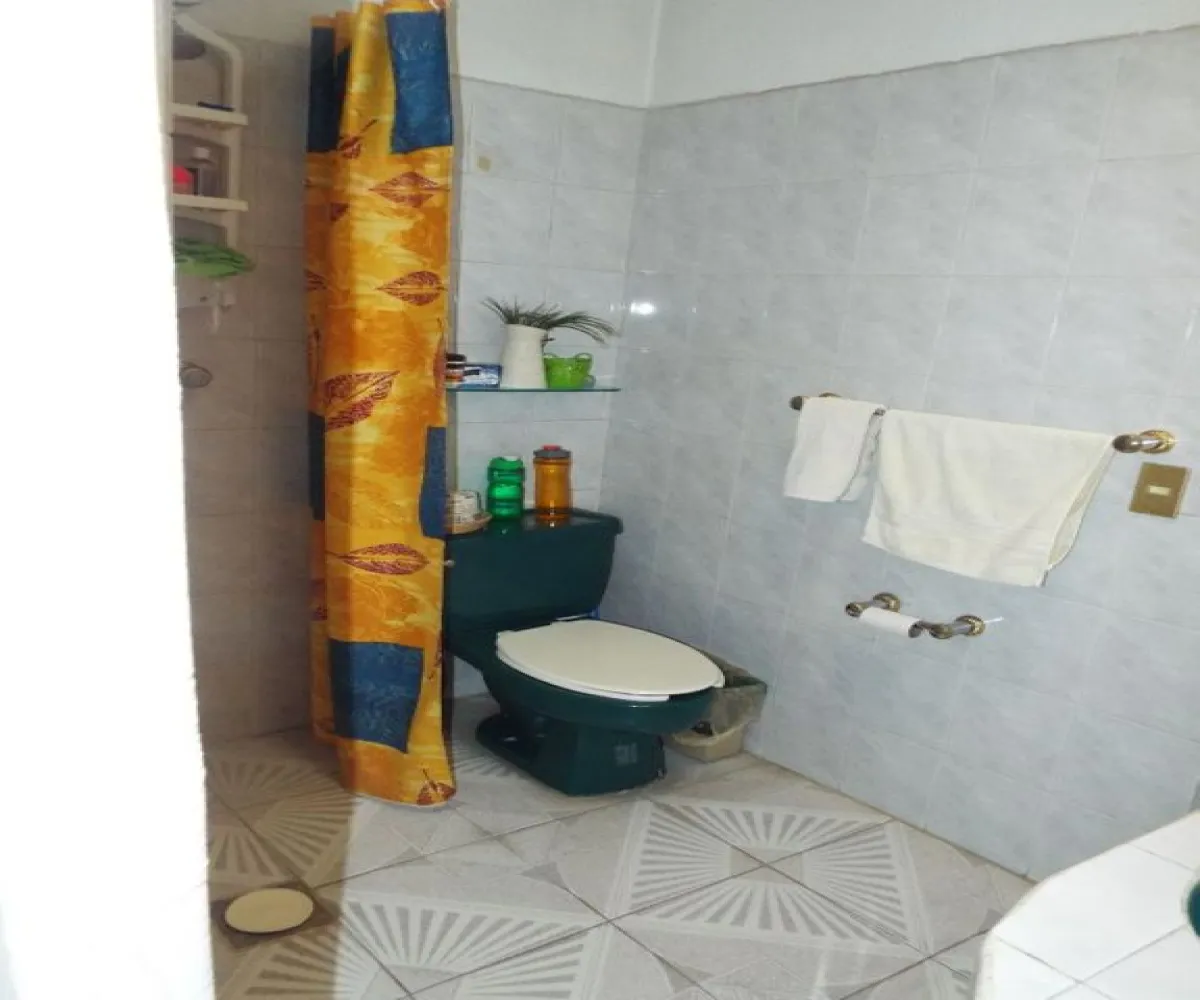 Casa En Venta,Real,Calle Aldama 827, Guadalajara, Jalisco 44400, 4 Habitaciones,3 Baños,Calle Aldama,1,pMBn4kV Casa En Venta,Real,Calle Aldama 827, Guadalajara, Jalisco 44400, 4 Habitaciones,3 Baños,Calle Aldama,1,pMBn4kV