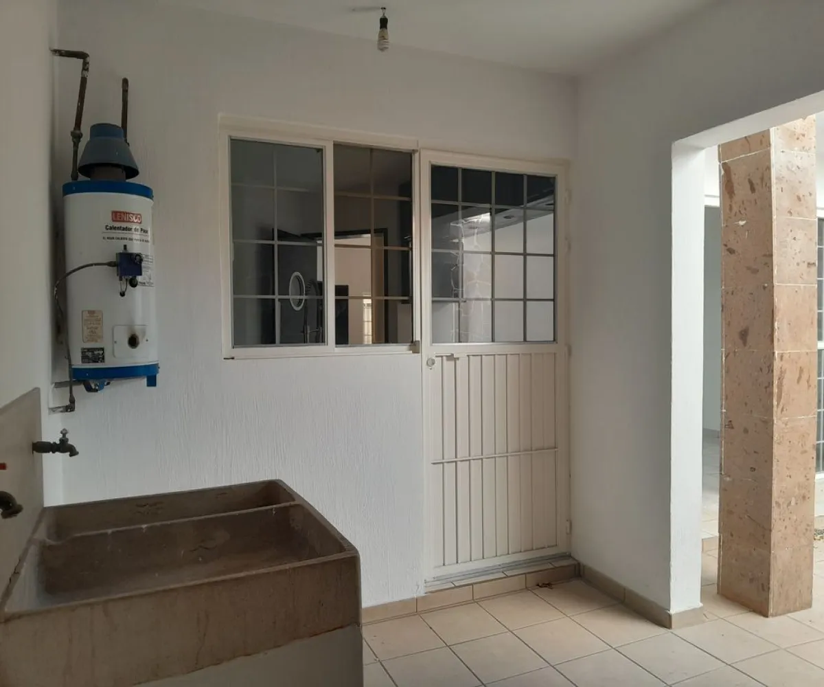 Casa En Venta,Misión San Isidro,Condor S/N, Zapopan, Jalisco 45134, 3 Habitaciones,2 Baños,Condor,1,pKK5X4o Casa En Venta,Misión San Isidro,Condor S/N, Zapopan, Jalisco 45134, 3 Habitaciones,2 Baños,Condor,1,pKK5X4o