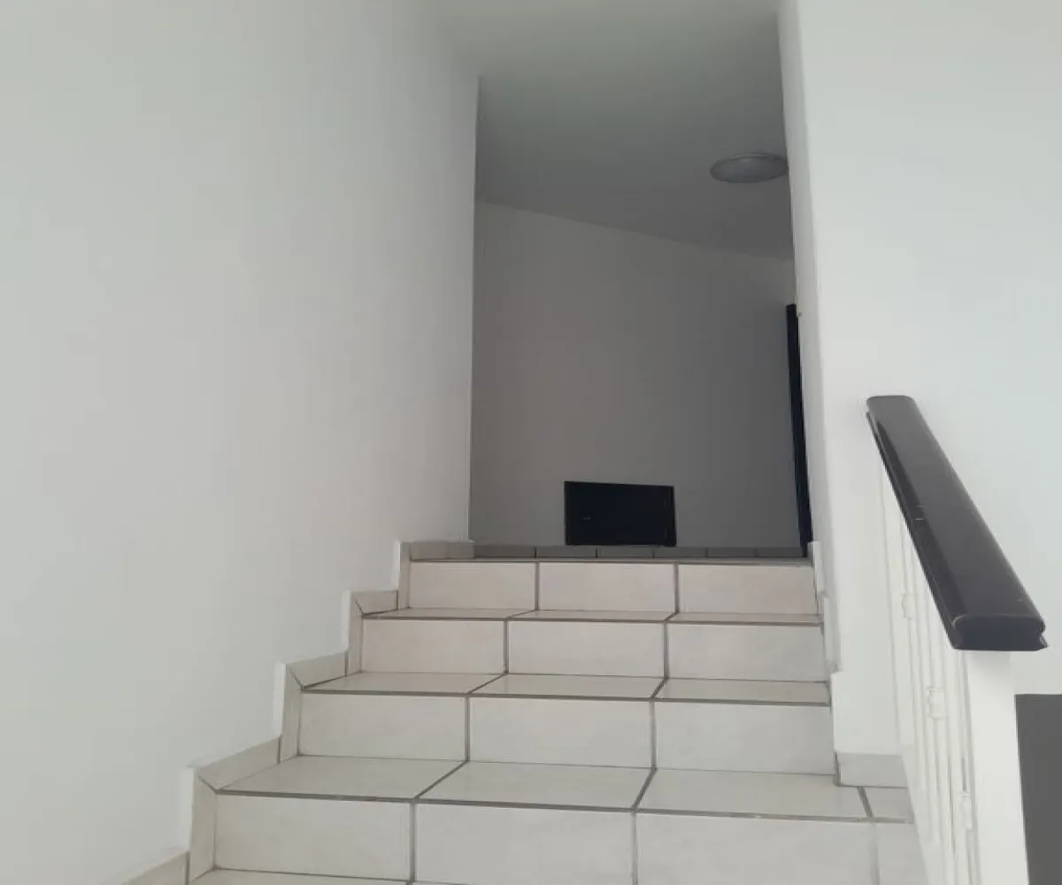 Casa En Venta,Misión San Isidro,Condor S/N, Zapopan, Jalisco 45134, 3 Habitaciones,2 Baños,Condor,1,pKK5X4o Casa En Venta,Misión San Isidro,Condor S/N, Zapopan, Jalisco 45134, 3 Habitaciones,2 Baños,Condor,1,pKK5X4o