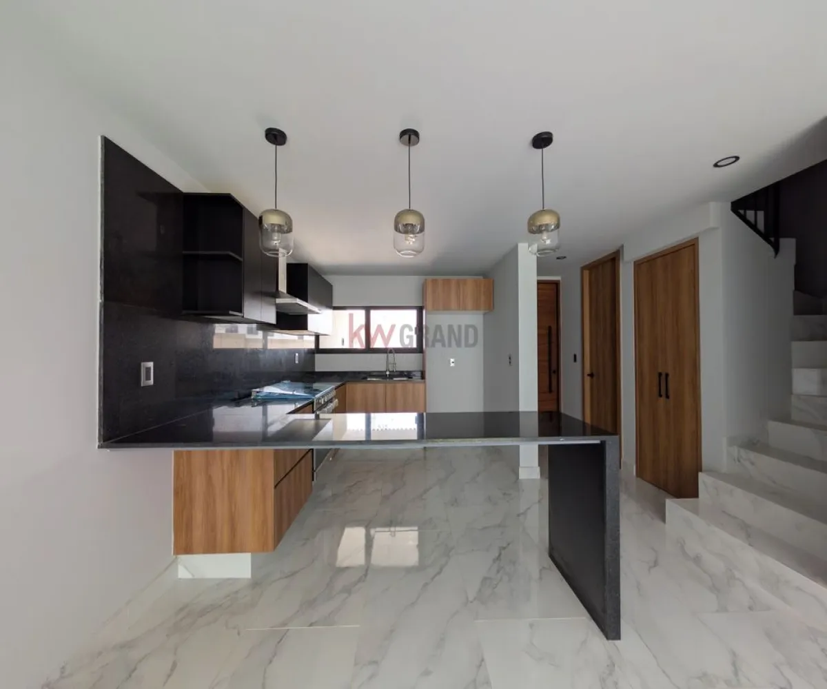 Casa En Venta,Bosques de Santa Anita,Bosques de Santa Anita 2377 170, Tlajomulco de Zúñiga, Jalisco 45645, 3 Habitaciones,2 Baños,Bosques de Santa Anita,1,prUhZl7 Casa En Venta,Bosques de Santa Anita,Bosques de Santa Anita 2377 170, Tlajomulco de Zúñiga, Jalisco 45645, 3 Habitaciones,2 Baños,Bosques de Santa Anita,1,prUhZl7