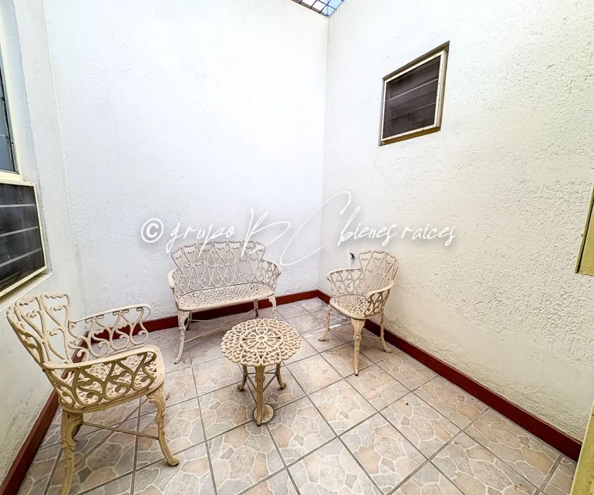 Casa En Venta,Loma Bonita,Avenida Conchita 3024, Zapopan, Jalisco 45088, 3 Habitaciones,3 Baños,Avenida Conchita,1,p26twLF