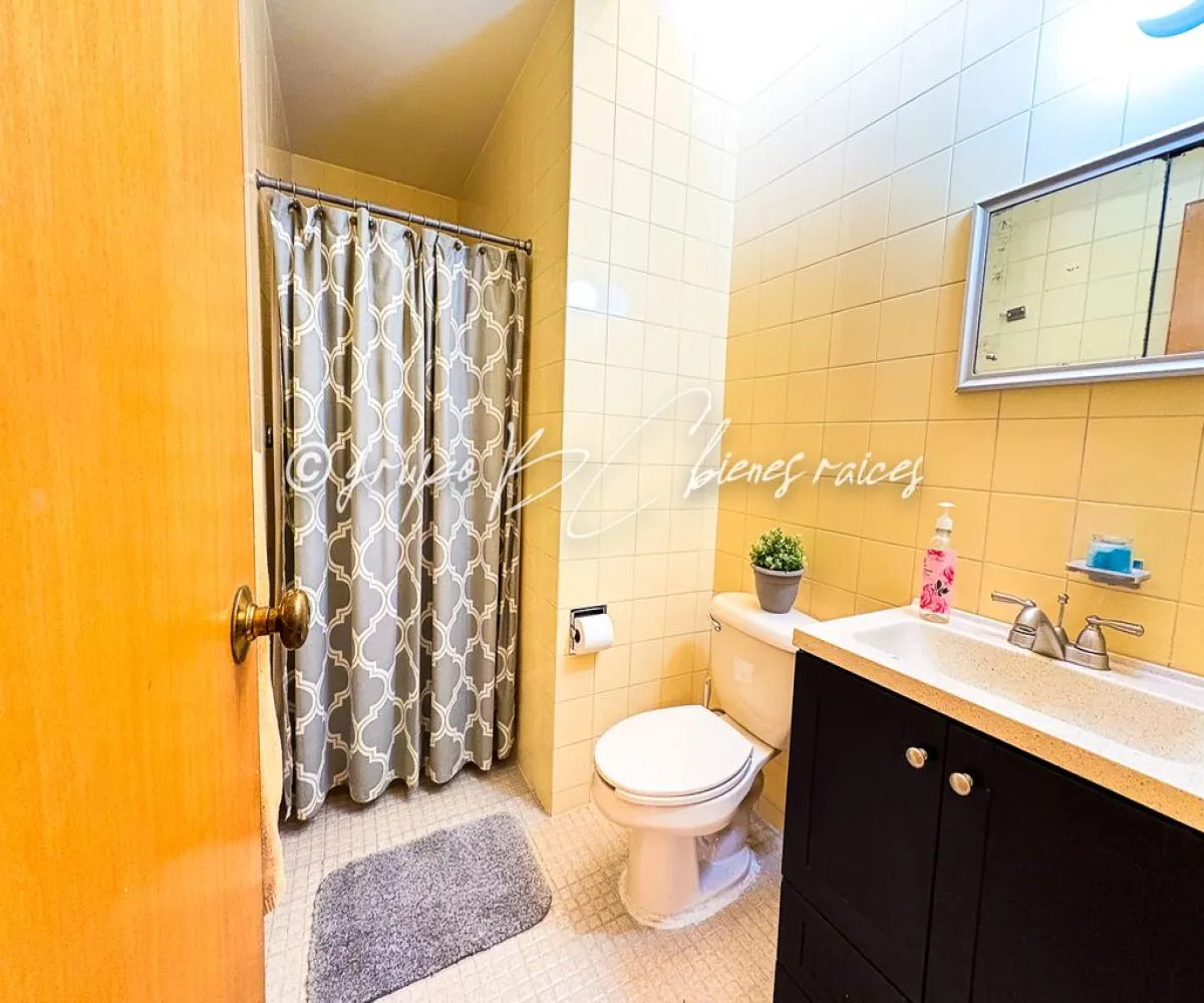 Casa En Venta,Loma Bonita,Avenida Conchita 3024, Zapopan, Jalisco 45088, 3 Habitaciones,3 Baños,Avenida Conchita,1,p26twLF