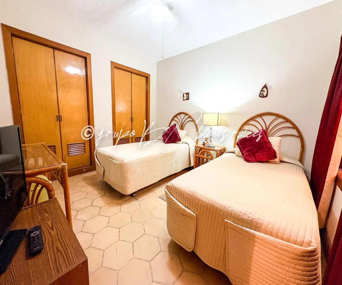 Casa En Venta,Loma Bonita,Avenida Conchita 3024, Zapopan, Jalisco 45088, 3 Habitaciones,3 Baños,Avenida Conchita,1,p26twLF