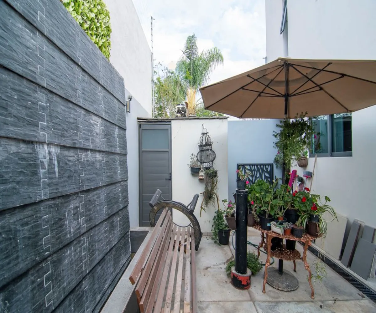 Casa En Venta,Bosques de Santa Anita,Circuito Peña de Tapalpa 1094, Tlajomulco de Zúñiga, Jalisco 45640, 4 Habitaciones,4 Baños,Circuito Peña de Tapalpa,1,pSZgfYr Casa En Venta,Bosques de Santa Anita,Circuito Peña de Tapalpa 1094, Tlajomulco de Zúñiga, Jalisco 45640, 4 Habitaciones,4 Baños,Circuito Peña de Tapalpa,1,pSZgfYr