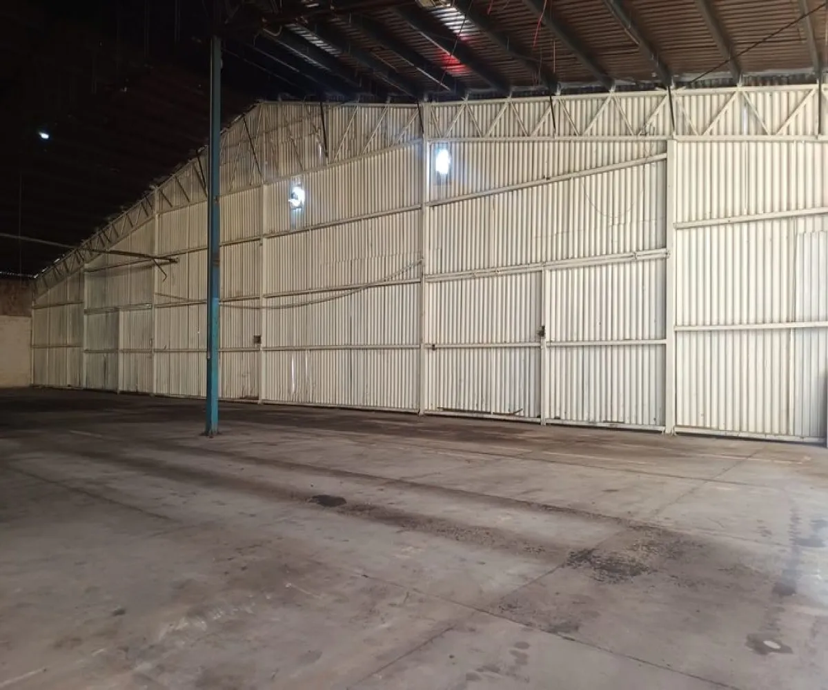 Bodega En Renta,Toluquilla,Calle Periferico Sur 6376, San Pedro Tlaquepaque, Jalisco 45601,5 Baños,Calle Periferico Sur,1,pABdvrn Bodega En Renta,Toluquilla,Calle Periferico Sur 6376, San Pedro Tlaquepaque, Jalisco 45601,5 Baños,Calle Periferico Sur,1,pABdvrn