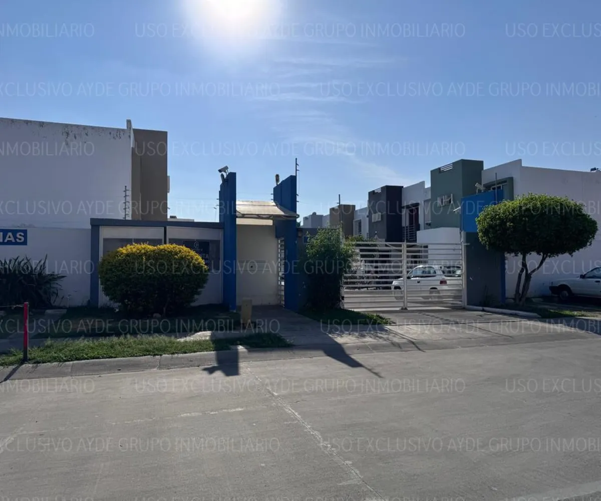 Casa En Venta,Zapopan,Avenida Campo Real Poniente 629 1, Zapopan, Jalisco 45134, 3 Habitaciones,2 Baños,Avenida Campo Real Poniente,2,pI4ltzt