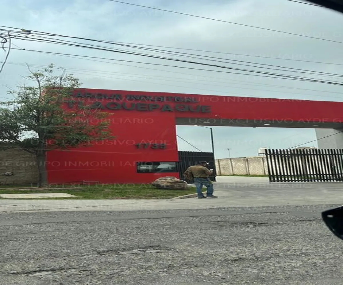 Bodega En Renta,Lomas de San Pedrito,Alba 1735 6, San Pedro Tlaquepaque, Jalisco 45625,Alba,1,pIlKi8P