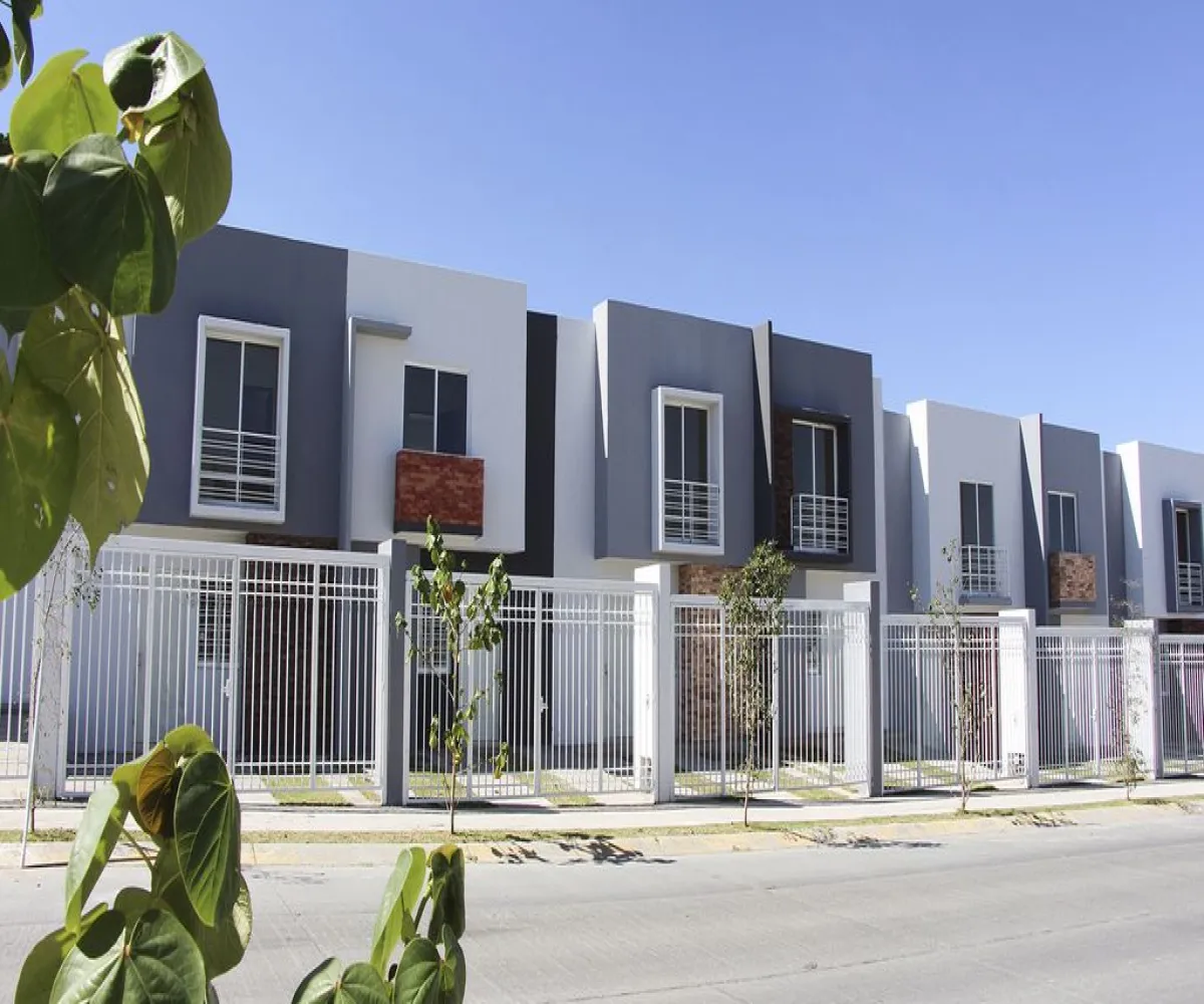 Casa En Venta,Parques Tesistan,Avenida San Mateo 649, Zapopan, Jalisco 45200, 3 Habitaciones,3 Baños,Avenida San Mateo,1,pN0AQ2H Casa En Venta,Parques Tesistan,Avenida San Mateo 649, Zapopan, Jalisco 45200, 3 Habitaciones,3 Baños,Avenida San Mateo,1,pN0AQ2H