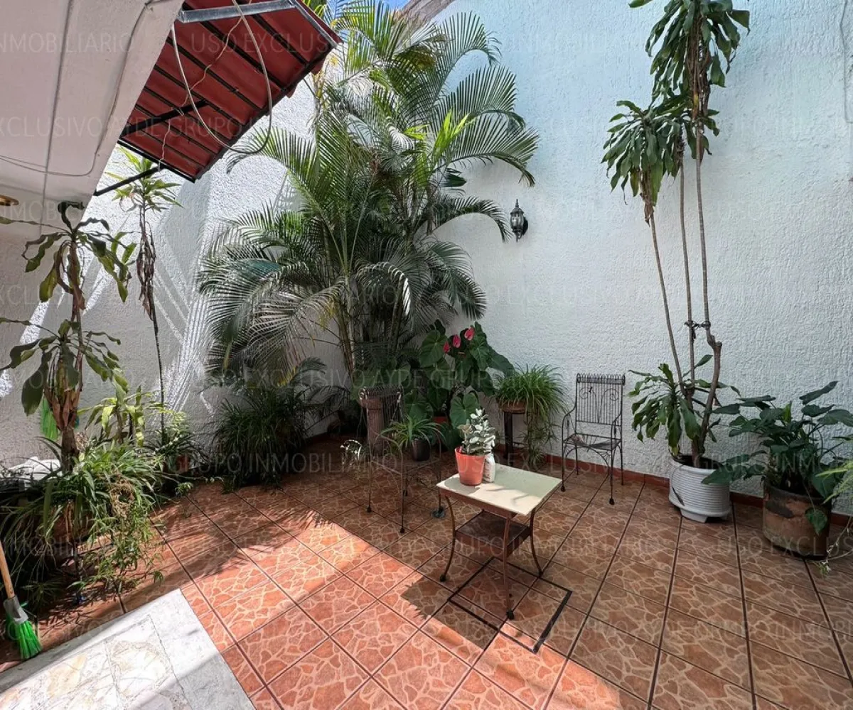 Casa En Venta,Santa Monica,Calle Federico E. Ibarra 1084, Guadalajara, Jalisco 44220, 6 Habitaciones,3 Baños,Calle Federico E. Ibarra,1,pTaaiF7 Casa En Venta,Santa Monica,Calle Federico E. Ibarra 1084, Guadalajara, Jalisco 44220, 6 Habitaciones,3 Baños,Calle Federico E. Ibarra,1,pTaaiF7