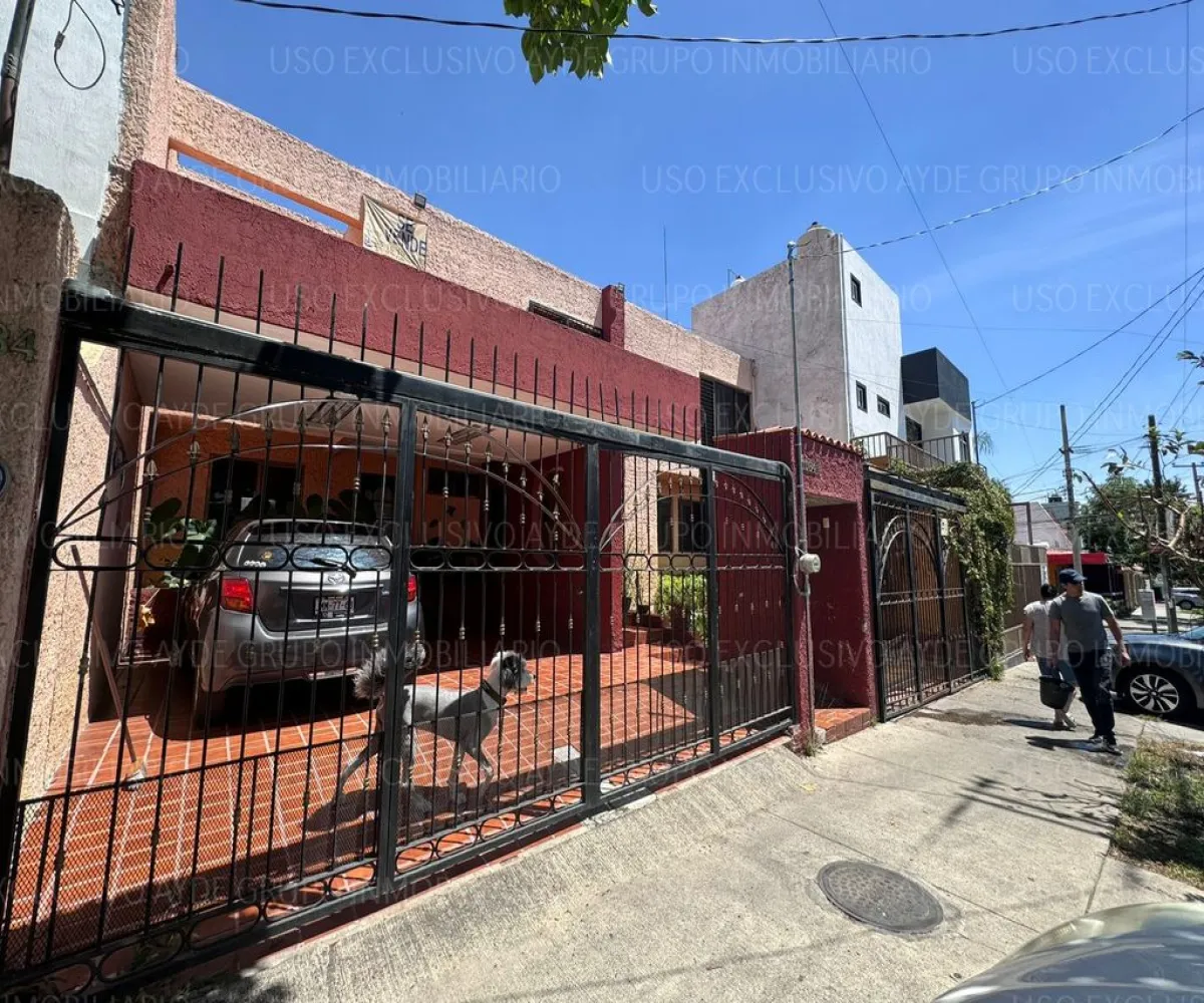 Casa En Venta,Santa Monica,Calle Federico E. Ibarra 1084, Guadalajara, Jalisco 44220, 6 Habitaciones,3 Baños,Calle Federico E. Ibarra,1,pTaaiF7 Casa En Venta,Santa Monica,Calle Federico E. Ibarra 1084, Guadalajara, Jalisco 44220, 6 Habitaciones,3 Baños,Calle Federico E. Ibarra,1,pTaaiF7