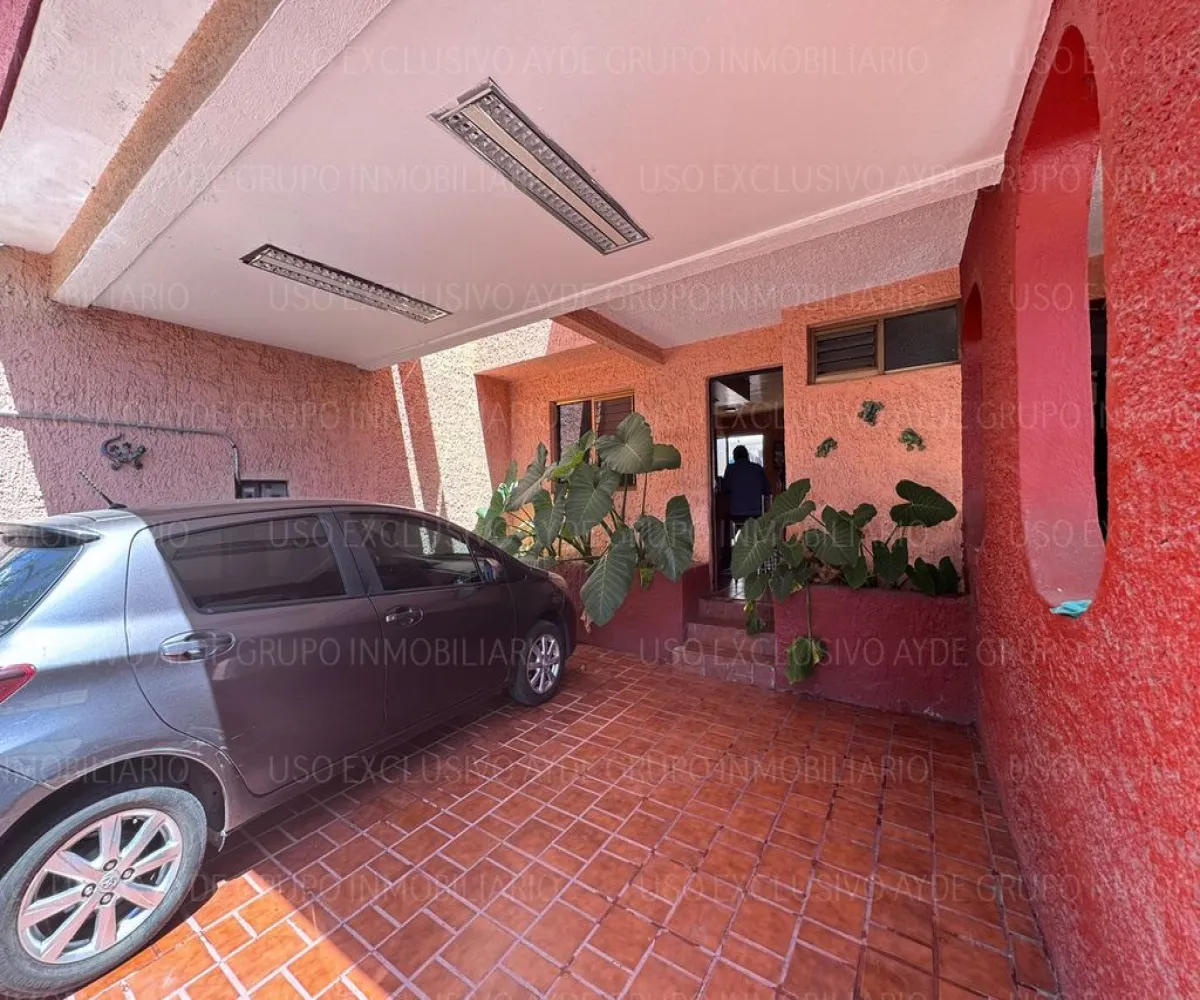 Casa En Venta,Santa Monica,Calle Federico E. Ibarra 1084, Guadalajara, Jalisco 44220, 6 Habitaciones,3 Baños,Calle Federico E. Ibarra,1,pTaaiF7 Casa En Venta,Santa Monica,Calle Federico E. Ibarra 1084, Guadalajara, Jalisco 44220, 6 Habitaciones,3 Baños,Calle Federico E. Ibarra,1,pTaaiF7