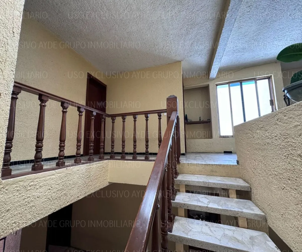 Casa En Venta,Santa Monica,Calle Federico E. Ibarra 1084, Guadalajara, Jalisco 44220, 6 Habitaciones,3 Baños,Calle Federico E. Ibarra,1,pTaaiF7 Casa En Venta,Santa Monica,Calle Federico E. Ibarra 1084, Guadalajara, Jalisco 44220, 6 Habitaciones,3 Baños,Calle Federico E. Ibarra,1,pTaaiF7