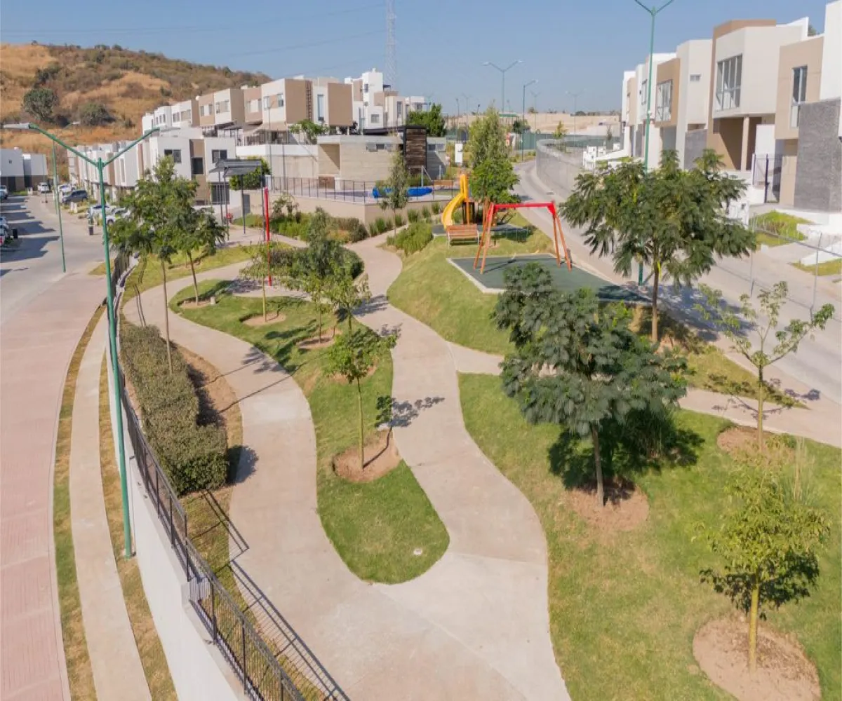 Casa En Venta,Avenida Camino de los Parques 5204, Zapopan, Jalisco 45180, 3 Habitaciones,2 Baños,Avenida Camino de los Parques,1,plFY6JP Casa En Venta,Avenida Camino de los Parques 5204, Zapopan, Jalisco 45180, 3 Habitaciones,2 Baños,Avenida Camino de los Parques,1,plFY6JP