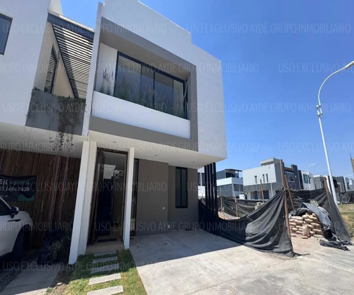 Casa En Venta,Arbolada Bosques de Santa Anita,Avenida Arbolada Bosques de Santa Anita 245 164, Tlajomulco de Zúñiga, Jalisco 45640, 3 Habitaciones,3 Baños,Avenida Arbolada Bosques de Santa Anita,1,pdnSpdh