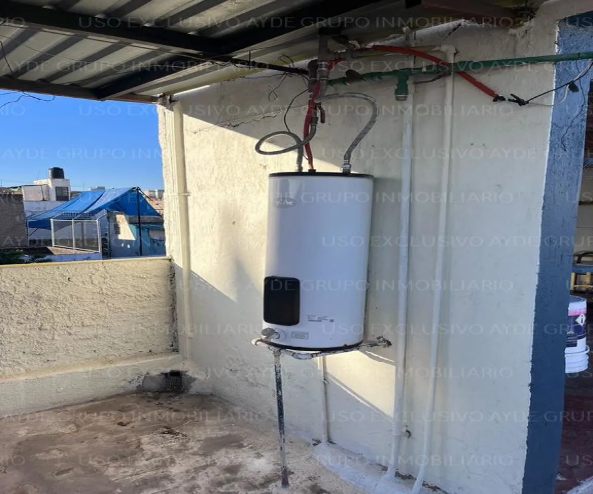 Casa En Venta,Alcalde Barranquitas,Calle Gonzalo Curiel 825, Guadalajara, Jalisco 44270, 12 Habitaciones,5 Baños,Calle Gonzalo Curiel,2,pi0yFcn Casa En Venta,Alcalde Barranquitas,Calle Gonzalo Curiel 825, Guadalajara, Jalisco 44270, 12 Habitaciones,5 Baños,Calle Gonzalo Curiel,2,pi0yFcn