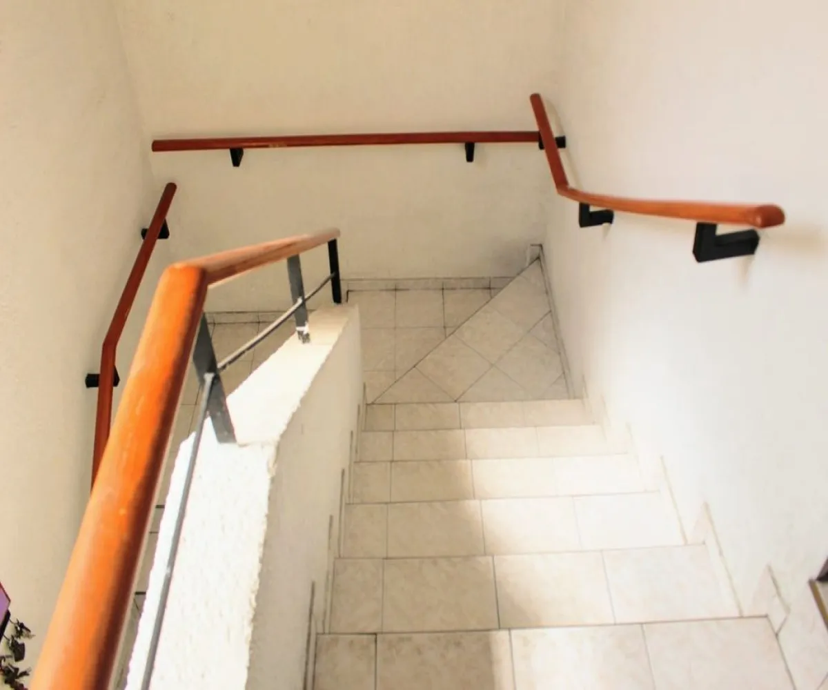 Casa En Venta,Arcos Vallarta,Victoriano Salado Álvarez 87, Guadalajara, Jalisco 44130, 4 Habitaciones,2 Baños,Victoriano Salado Álvarez,2,pXAKzli Casa En Venta,Arcos Vallarta,Victoriano Salado Álvarez 87, Guadalajara, Jalisco 44130, 4 Habitaciones,2 Baños,Victoriano Salado Álvarez,2,pXAKzli