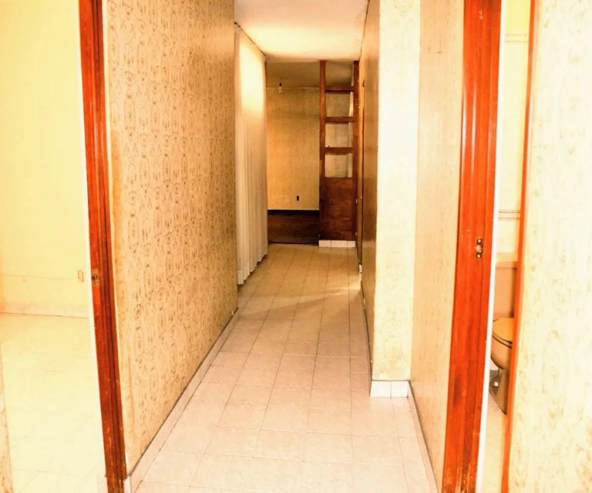 Casa En Venta,Arcos Vallarta,Victoriano Salado Álvarez 87, Guadalajara, Jalisco 44130, 4 Habitaciones,2 Baños,Victoriano Salado Álvarez,2,pXAKzli Casa En Venta,Arcos Vallarta,Victoriano Salado Álvarez 87, Guadalajara, Jalisco 44130, 4 Habitaciones,2 Baños,Victoriano Salado Álvarez,2,pXAKzli