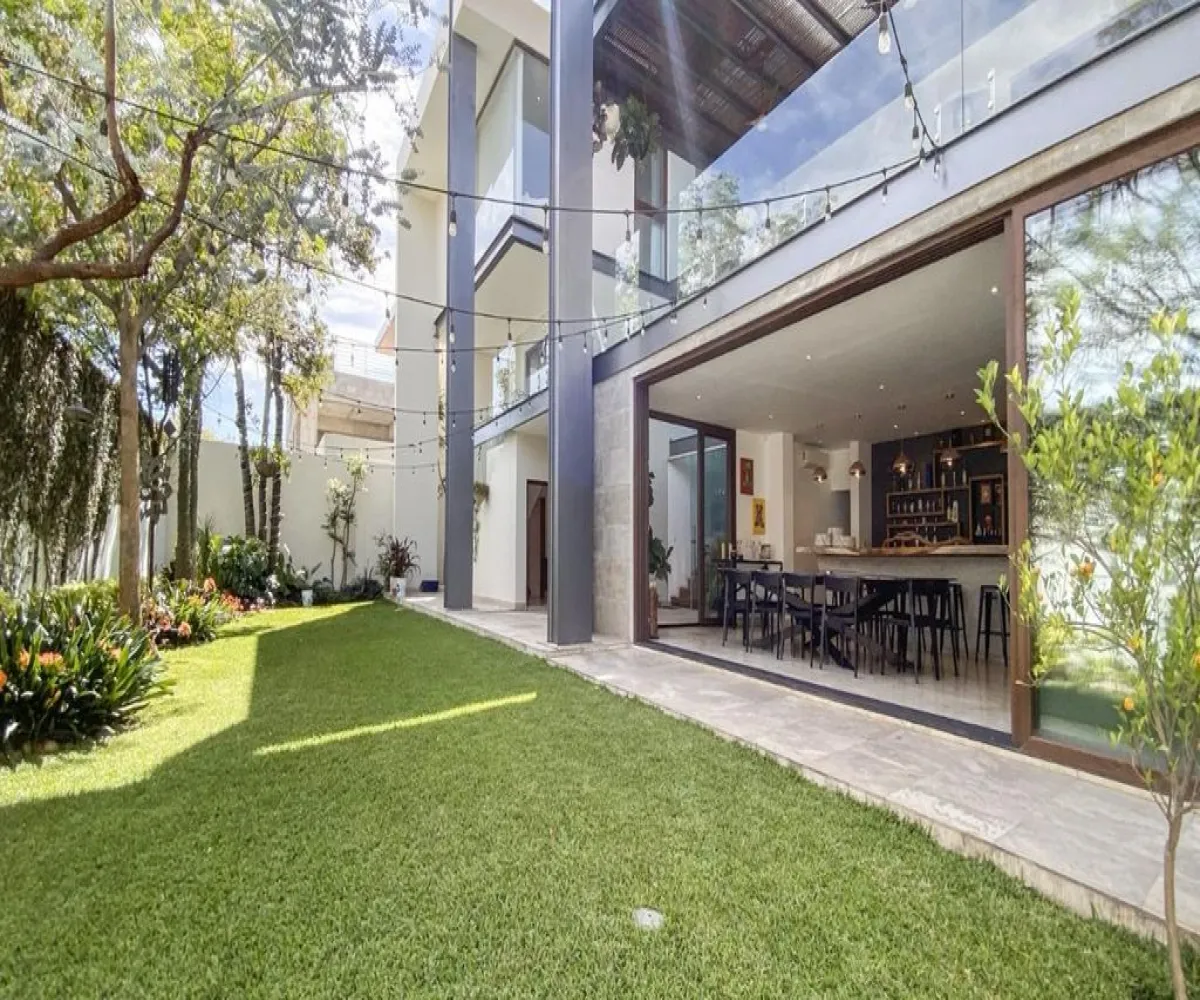 Casa En Venta,Colinas de San Javier,Paseo de la Noria S/N, Zapopan, Jalisco 45110, 4 Habitaciones,5 Baños,Paseo de la Noria,3,p2NDxHl