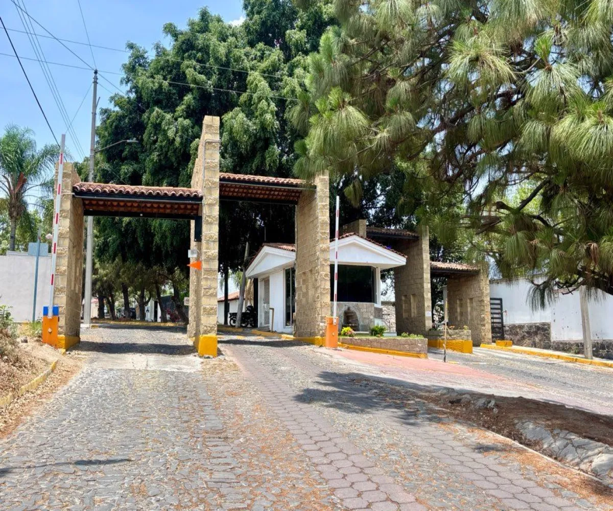 Terreno En Venta,Cortijo de San Agustin,Paseo de Las Planicies 39, Tlajomulco de Zúñiga, Jalisco 45645,Paseo de Las Planicies,pg8uuFL Terreno En Venta,Cortijo de San Agustin,Paseo de Las Planicies 39, Tlajomulco de Zúñiga, Jalisco 45645,Paseo de Las Planicies,pg8uuFL
