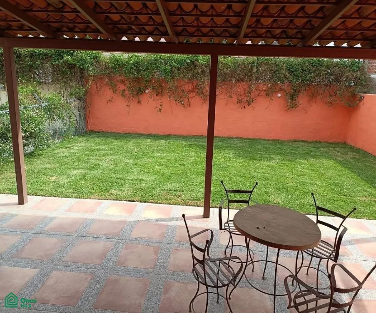 En Venta,Lomas del Mirador,Paseo del Sol ., Tlajomulco de Zuniga, Jalisco 45642, 6 Habitaciones,5 Baños,Paseo del Sol,2,MX23112261 En Venta,Lomas del Mirador,Paseo del Sol ., Tlajomulco de Zuniga, Jalisco 45642, 6 Habitaciones,5 Baños,Paseo del Sol,2,MX23112261