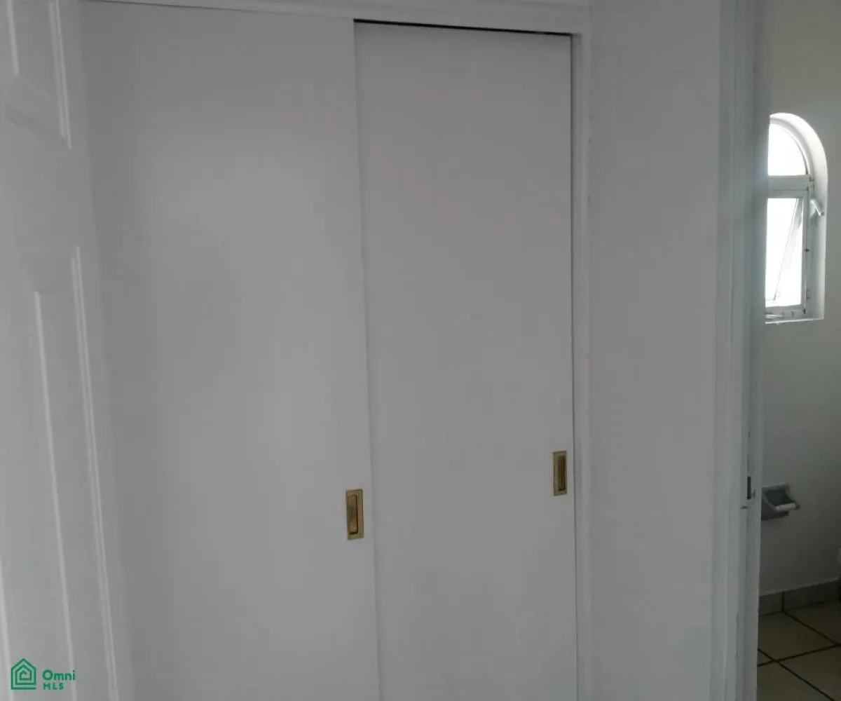 En Venta,Lomas del Mirador,Paseo del Sol ., Tlajomulco de Zuniga, Jalisco 45642, 6 Habitaciones,5 Baños,Paseo del Sol,2,MX23112261 En Venta,Lomas del Mirador,Paseo del Sol ., Tlajomulco de Zuniga, Jalisco 45642, 6 Habitaciones,5 Baños,Paseo del Sol,2,MX23112261