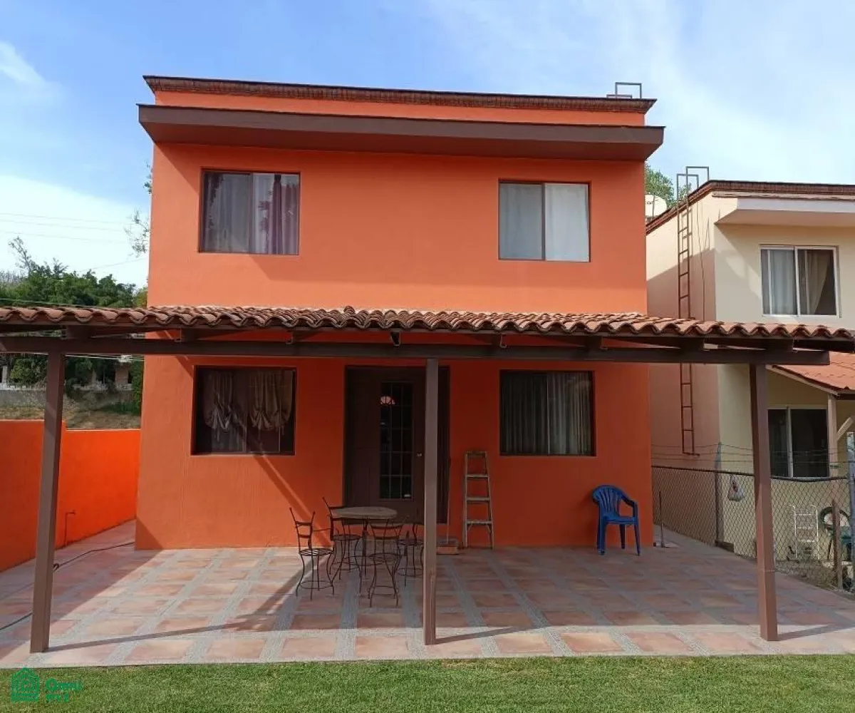 En Venta,Lomas del Mirador,Paseo del Sol ., Tlajomulco de Zuniga, Jalisco 45642, 6 Habitaciones,5 Baños,Paseo del Sol,2,MX23112261 En Venta,Lomas del Mirador,Paseo del Sol ., Tlajomulco de Zuniga, Jalisco 45642, 6 Habitaciones,5 Baños,Paseo del Sol,2,MX23112261