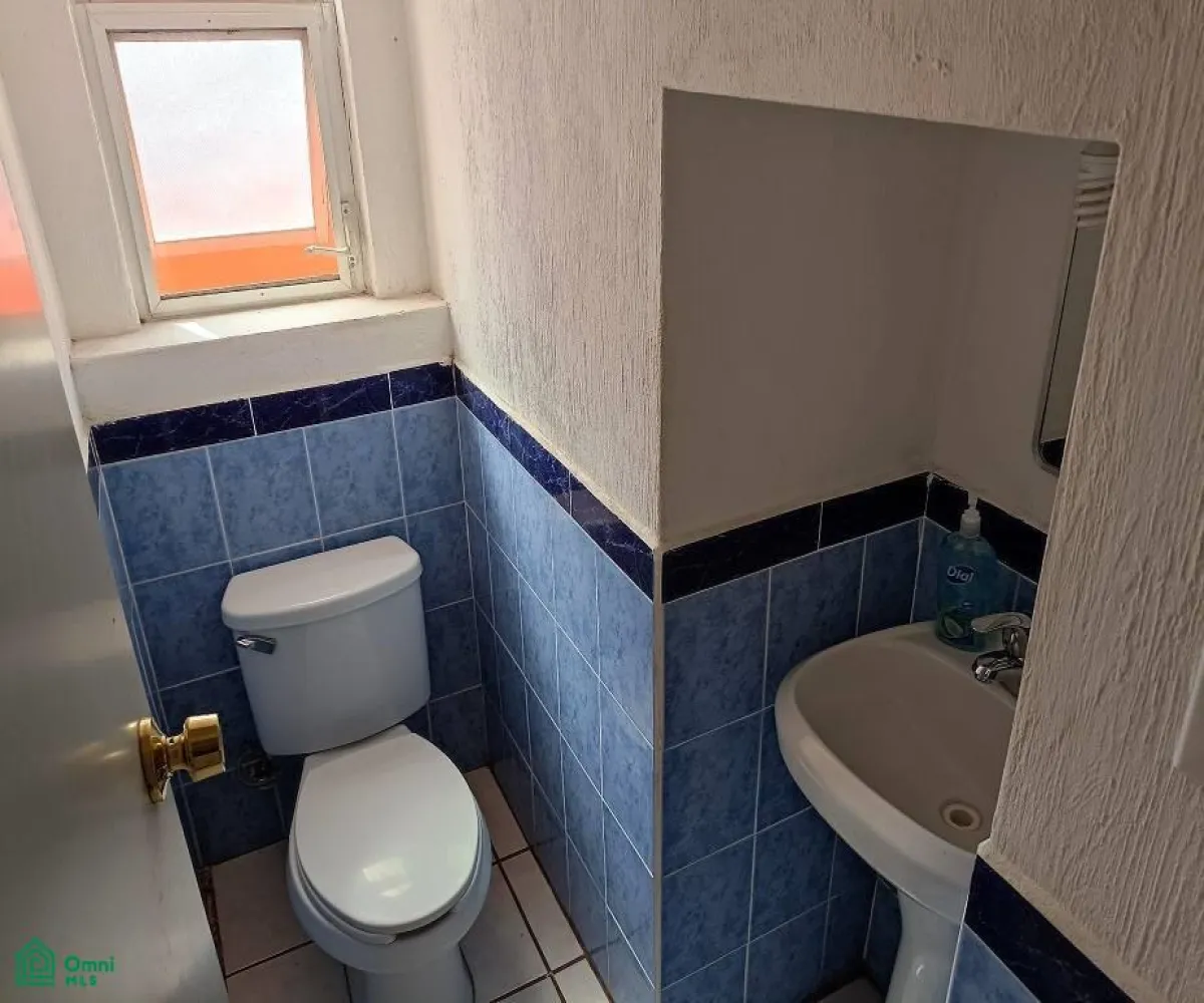 En Venta,Lomas del Mirador,Paseo del Sol ., Tlajomulco de Zuniga, Jalisco 45642, 6 Habitaciones,5 Baños,Paseo del Sol,2,MX23112261 En Venta,Lomas del Mirador,Paseo del Sol ., Tlajomulco de Zuniga, Jalisco 45642, 6 Habitaciones,5 Baños,Paseo del Sol,2,MX23112261