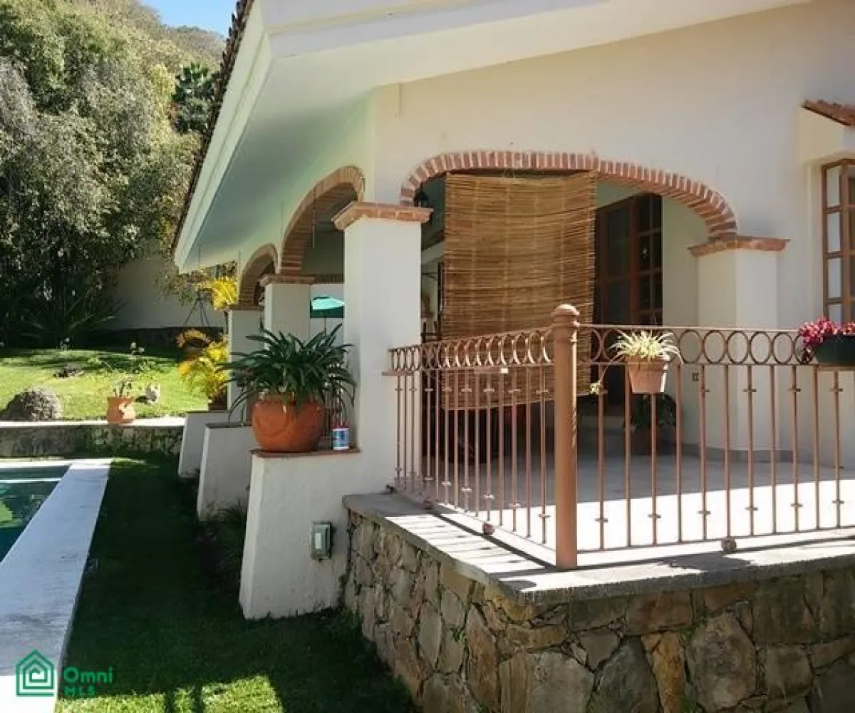 En Renta,Chulavista,De la vista 168 casa 1, Chapala, Jalisco 45907, 3 Habitaciones,3 Baños,De la vista,1,MX23229662