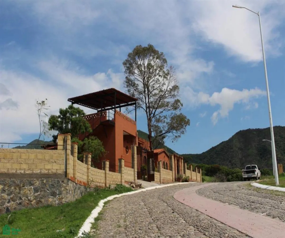 Terreno En Venta,Chapala Centro,Paseo del Arroyo Lote 76, Chapala, Jalisco 45900,Paseo del Arroyo,MX2323734 Terreno En Venta,Chapala Centro,Paseo del Arroyo Lote 76, Chapala, Jalisco 45900,Paseo del Arroyo,MX2323734