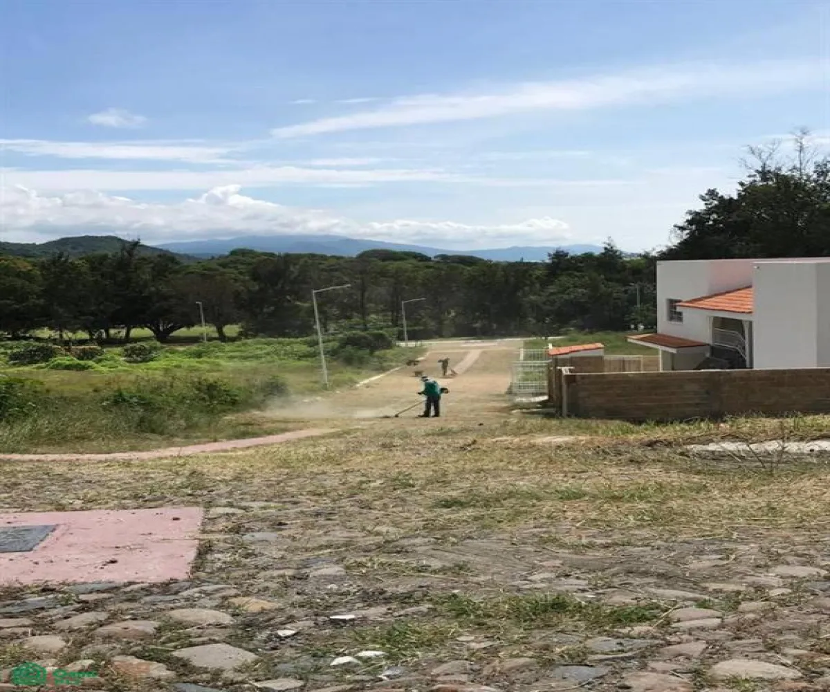 Terreno En Venta,Chapala Centro,Paseo del Arroyo Lote 76, Chapala, Jalisco 45900,Paseo del Arroyo,MX2323734 Terreno En Venta,Chapala Centro,Paseo del Arroyo Lote 76, Chapala, Jalisco 45900,Paseo del Arroyo,MX2323734