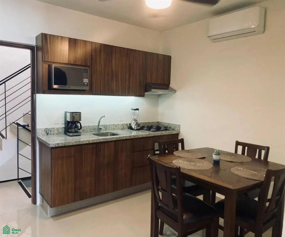 En Venta,Lomas Del Pedregal,Rio Jordan 557, Puerto Vallarta, Jalisco 48351, 1 Cuarto,1 Baño,Rio Jordan,3,MX23398347 En Venta,Lomas Del Pedregal,Rio Jordan 557, Puerto Vallarta, Jalisco 48351, 1 Cuarto,1 Baño,Rio Jordan,3,MX23398347