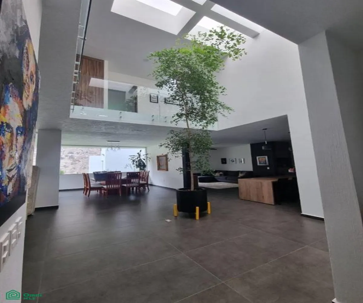 En Renta,Santa Anita,Lopez Mateos Sur 6433 Int.23, Tlajomulco de Zuniga, Jalisco 45645, 4 Habitaciones,4 Baños,Lopez Mateos Sur,2,MX23402736