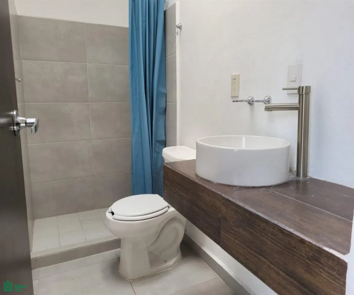 En Venta,Valle de los Emperadores,Valle de los Lirios 77, Tlajomulco de Zuniga, Jalisco 45640, 3 Habitaciones,2 Baños,Valle de los Lirios,2,MX23476075 En Venta,Valle de los Emperadores,Valle de los Lirios 77, Tlajomulco de Zuniga, Jalisco 45640, 3 Habitaciones,2 Baños,Valle de los Lirios,2,MX23476075