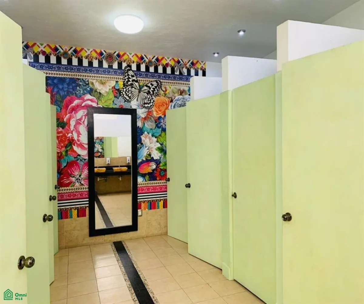 Local En Venta,San Andrés,Av. del Parque 131, Guadalajara, Jalisco 44810, 2 Habitaciones,2 Baños,Av. del Parque,2,MX23547339 Local En Venta,San Andrés,Av. del Parque 131, Guadalajara, Jalisco 44810, 2 Habitaciones,2 Baños,Av. del Parque,2,MX23547339