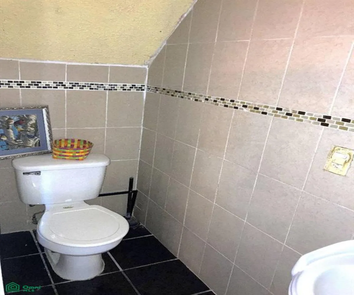 En Venta,Villa las Flores,Bugambilias 150, Puerto Vallarta, Jalisco 48335, 3 Habitaciones,3 Baños,Bugambilias,2,MX23553087