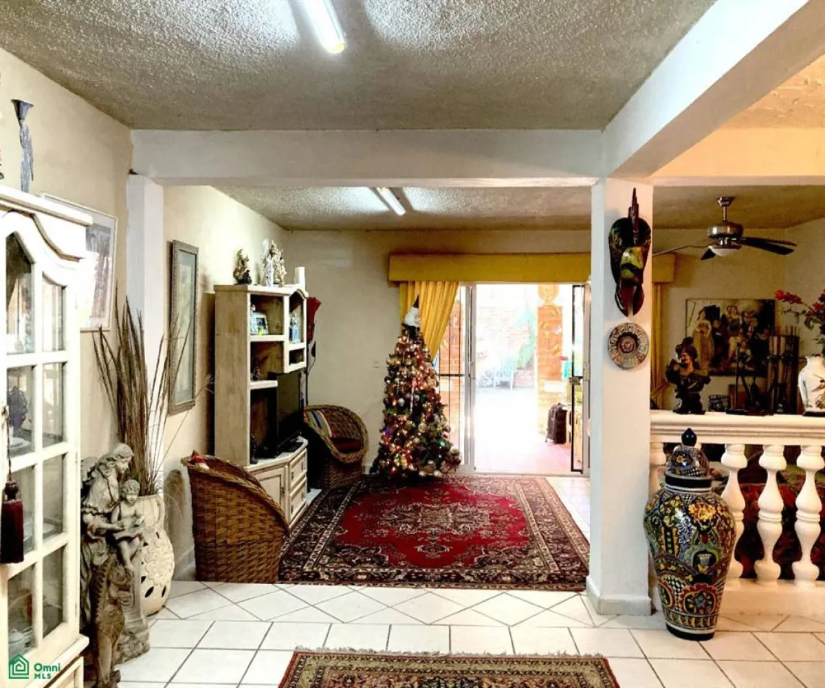 En Venta,Villa las Flores,Bugambilias 150, Puerto Vallarta, Jalisco 48335, 3 Habitaciones,3 Baños,Bugambilias,2,MX23553087