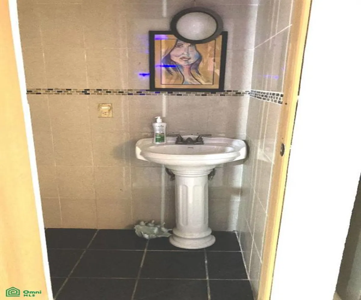 En Venta,Villa las Flores,Bugambilias 150, Puerto Vallarta, Jalisco 48335, 3 Habitaciones,3 Baños,Bugambilias,2,MX23553087