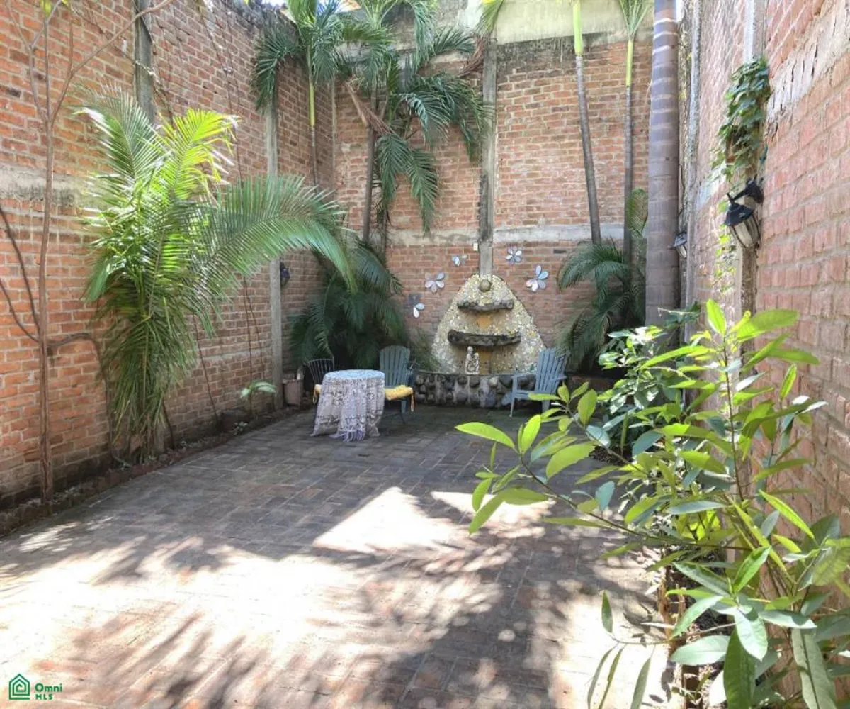 En Venta,Villa las Flores,Bugambilias 150, Puerto Vallarta, Jalisco 48335, 3 Habitaciones,3 Baños,Bugambilias,2,MX23553087