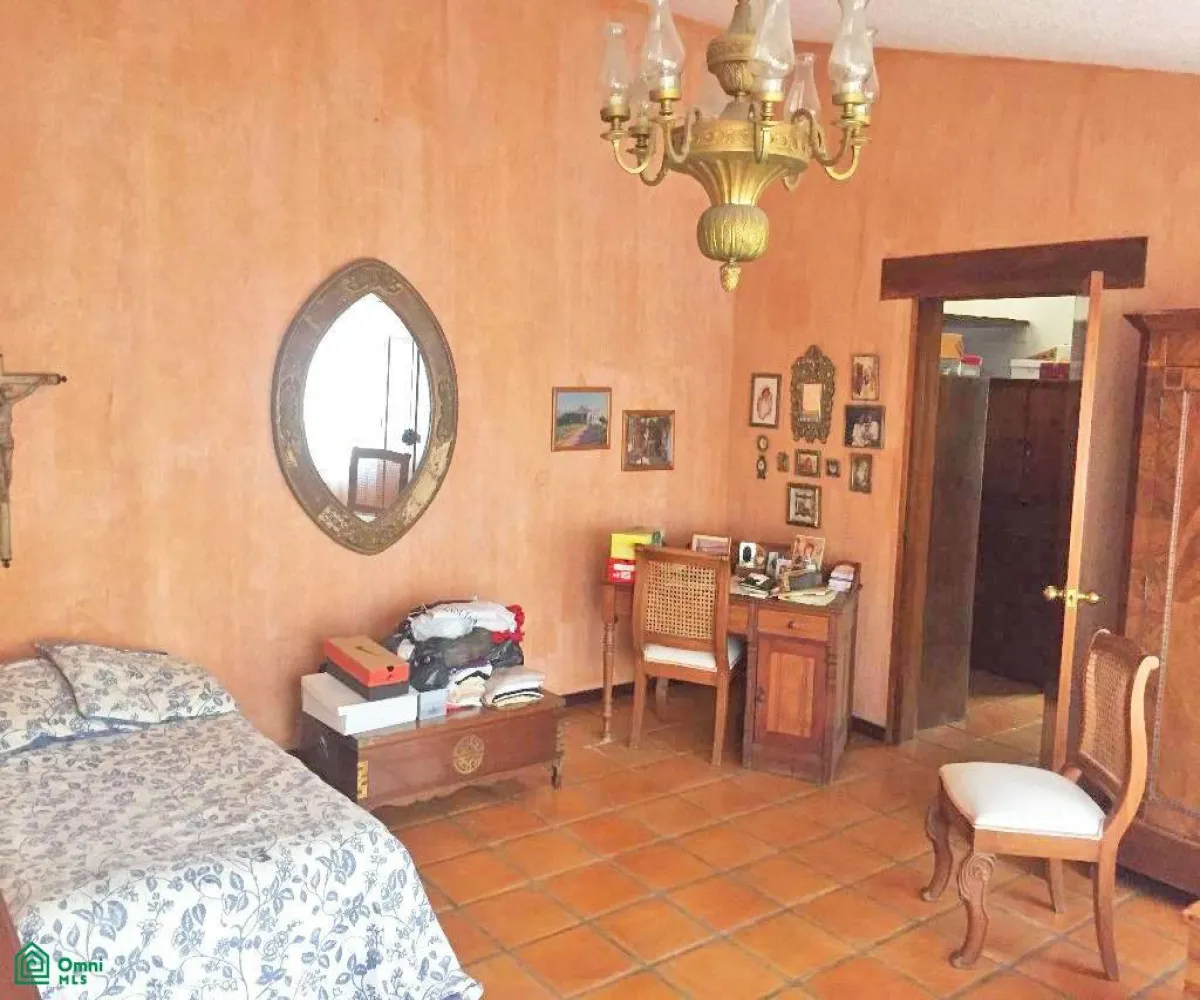 En Venta,Monraz,Paseo de la Hiedra 579, Guadalajara, Jalisco 44670, 4 Habitaciones,6 Baños,Paseo de la Hiedra,2,MX23553991