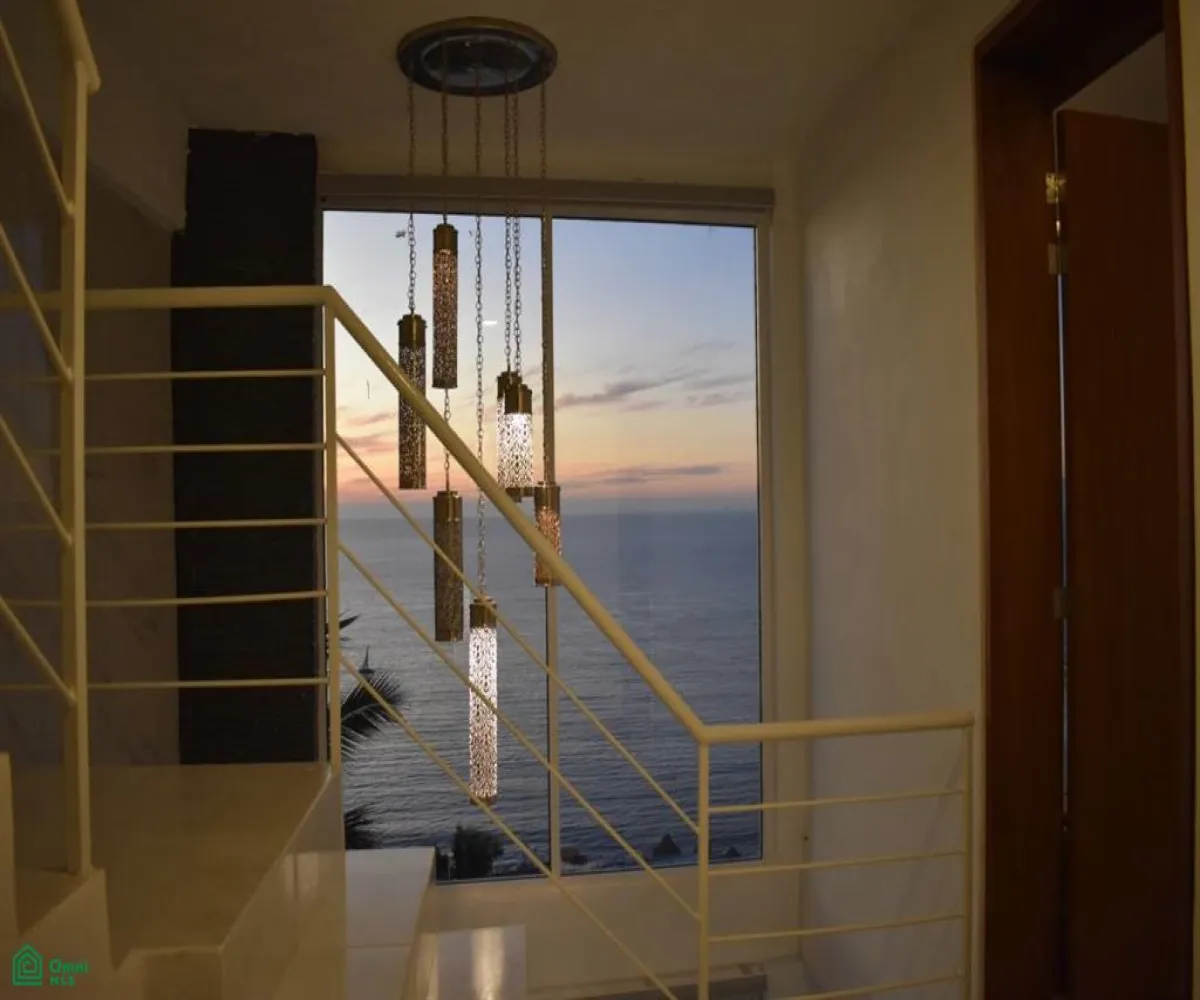 En Venta,Amapas,Gardenias 215, Puerto Vallarta, Jalisco 48399, 2 Habitaciones,2 Baños,Gardenias,3,MX23742350 En Venta,Amapas,Gardenias 215, Puerto Vallarta, Jalisco 48399, 2 Habitaciones,2 Baños,Gardenias,3,MX23742350