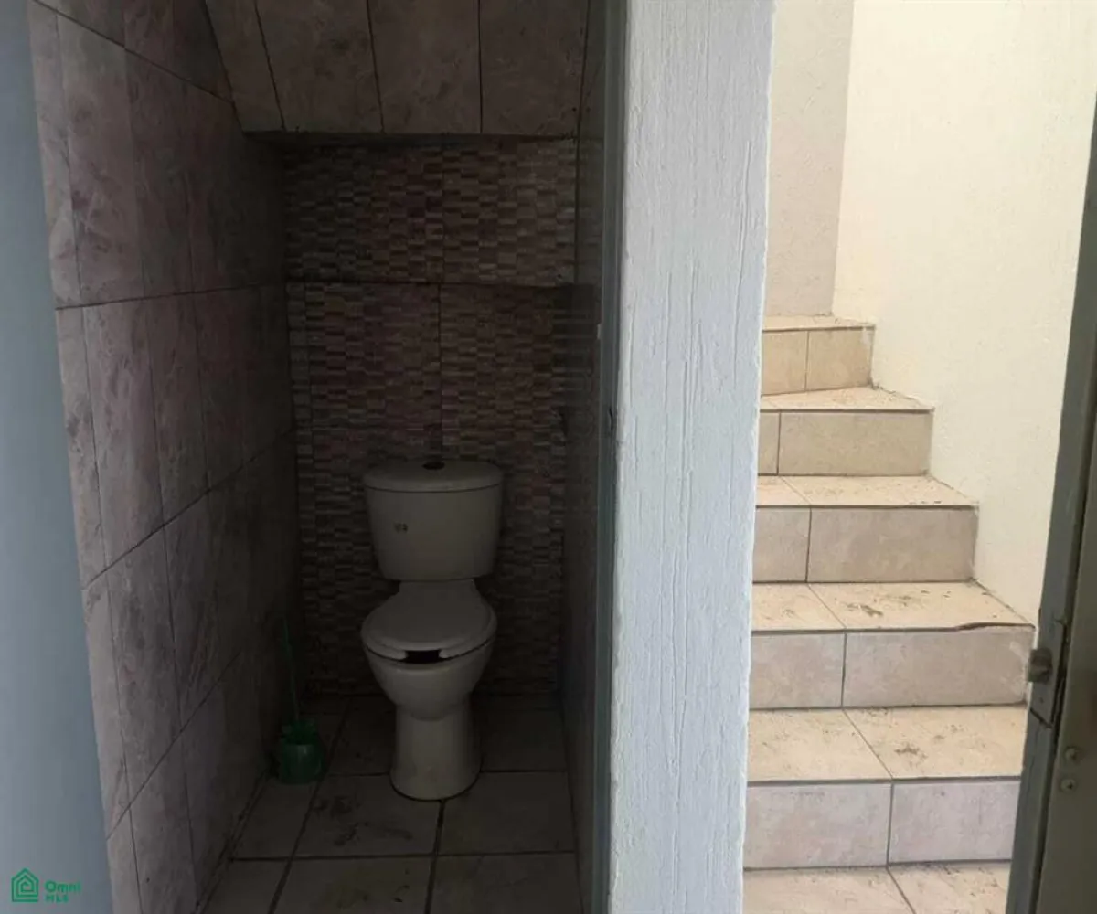 En Venta,Villas de La Hacienda,San Cristóbal 14, Tlajomulco de Zuniga, Jalisco 45654, 4 Habitaciones,San Cristóbal,2,MX2415631 En Venta,Villas de La Hacienda,San Cristóbal 14, Tlajomulco de Zuniga, Jalisco 45654, 4 Habitaciones,San Cristóbal,2,MX2415631