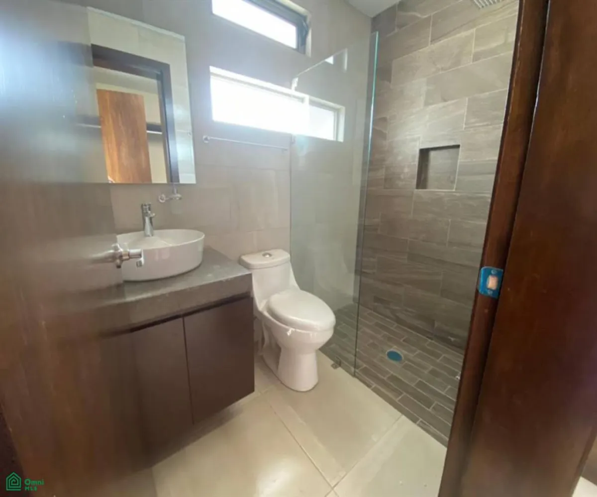 En Venta,San Agustín,prolongacion 5 de mayo 580 casa 205 La RUA, Tlajomulco de Zuniga, Jalisco 45645, 3 Habitaciones,2 Baños,prolongacion 5 de mayo 580,3,MX2425018 En Venta,San Agustín,prolongacion 5 de mayo 580 casa 205 La RUA, Tlajomulco de Zuniga, Jalisco 45645, 3 Habitaciones,2 Baños,prolongacion 5 de mayo 580,3,MX2425018