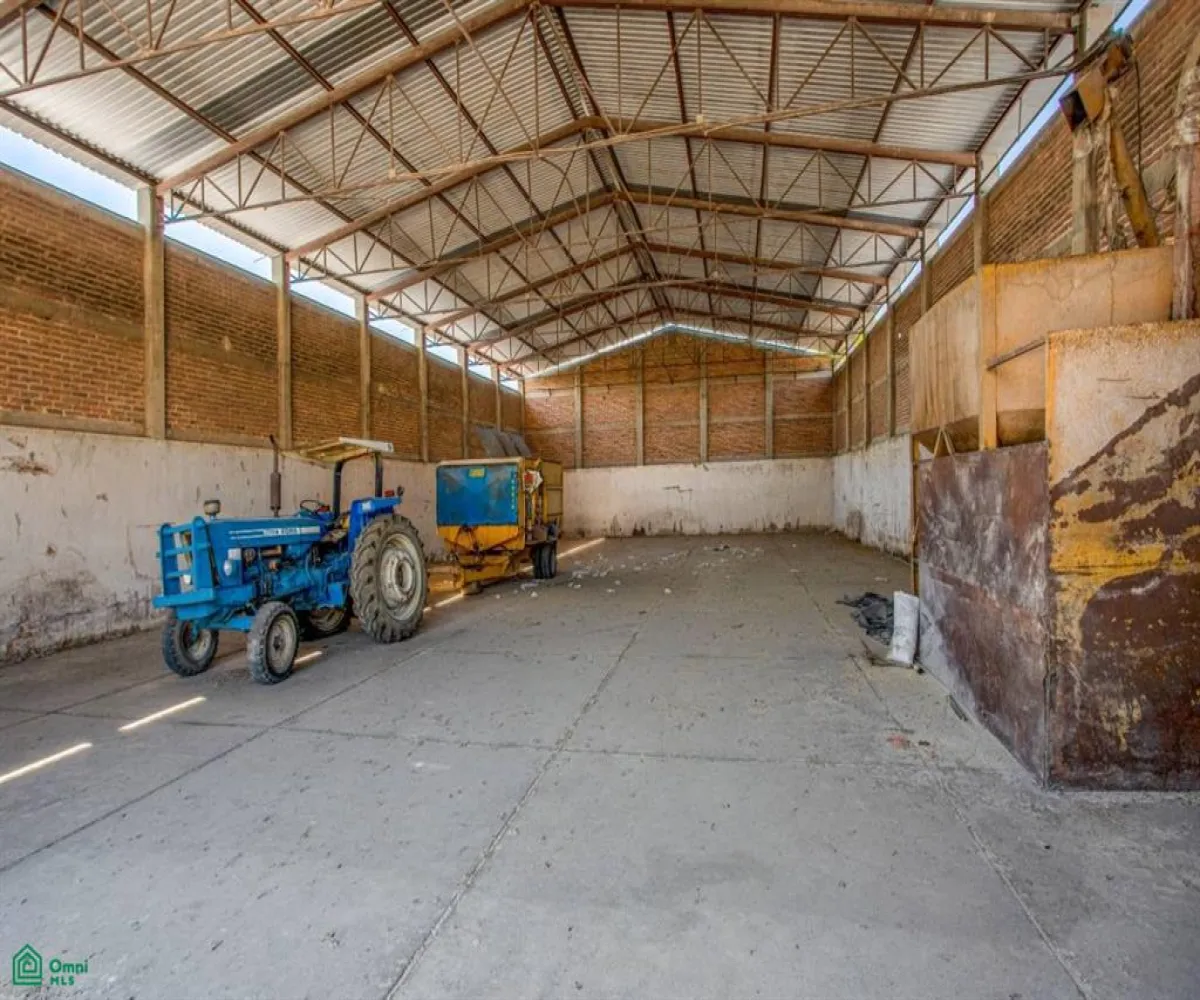 Local En Venta,San José del Valle,San José del Valle S/N, Tlajomulco de Zuniga, Jalisco 45653, 8 Habitaciones,3 Baños,San José del Valle,MX2425074 Local En Venta,San José del Valle,San José del Valle S/N, Tlajomulco de Zuniga, Jalisco 45653, 8 Habitaciones,3 Baños,San José del Valle,MX2425074